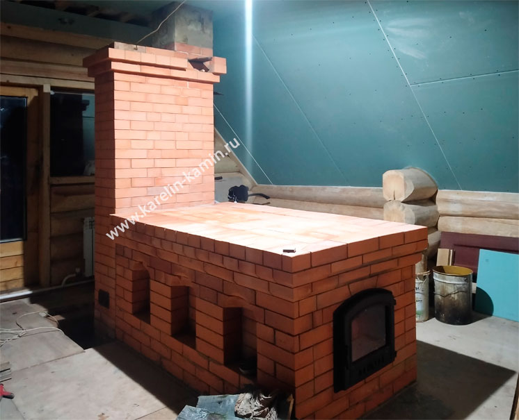 Фотография отопительной печи с топчаном - karelin-kamin.ru